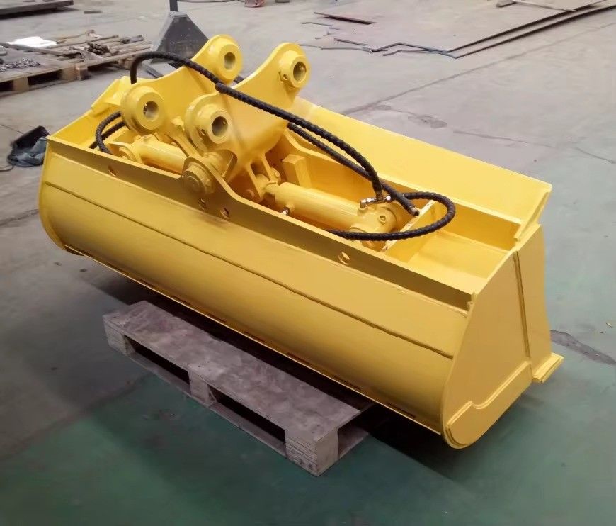 La lame auxiliaire adopte 30MnB NM360/400 Bucket de boue de l'excavatrice pour le découpage de pente