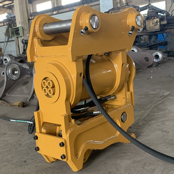 Coupleur hydraulique d'inclinaison et angle d'inclinaison de 90 degrés pour le connecteur de seau de mini-excavatrice